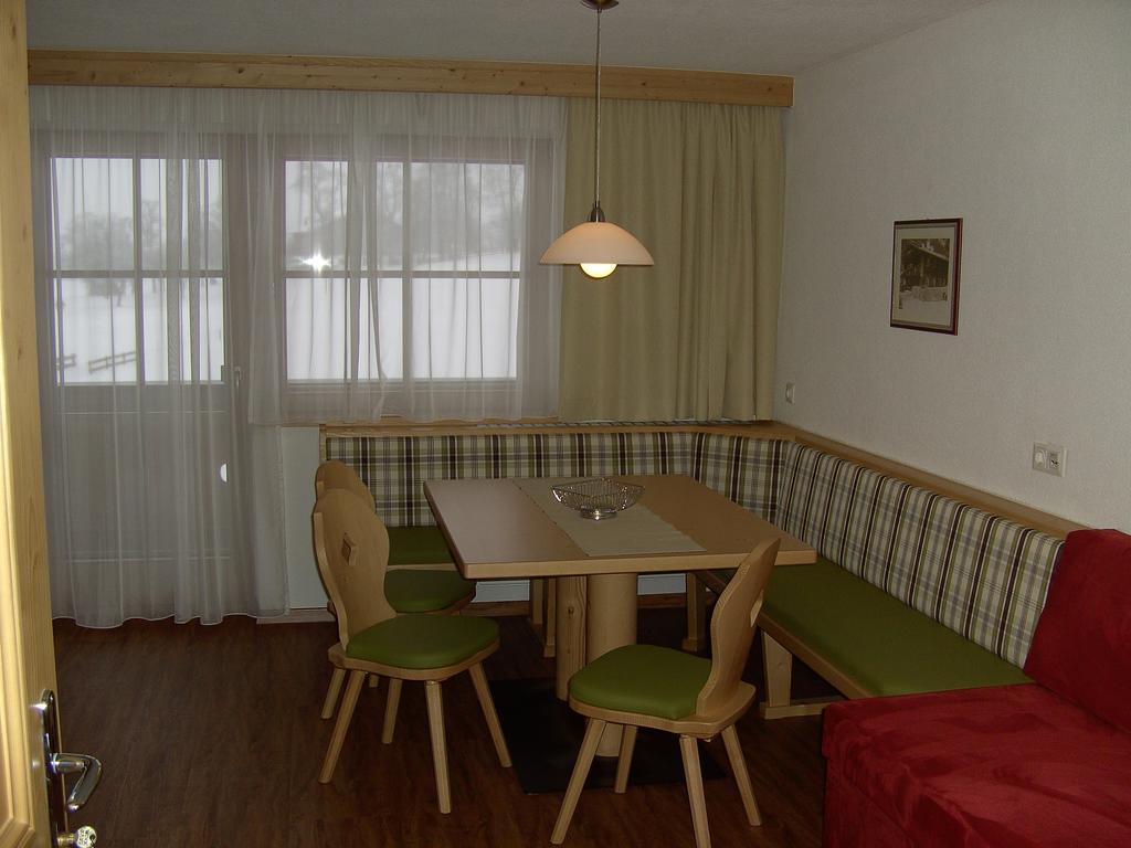 Landhaus Tirol Appartement Zellberg Kamer foto